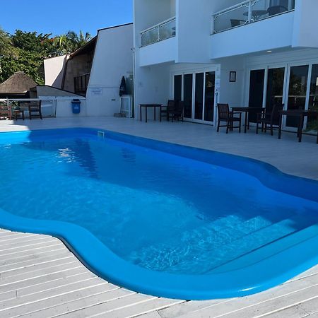 Bombinhas Blue Suites Exterior photo