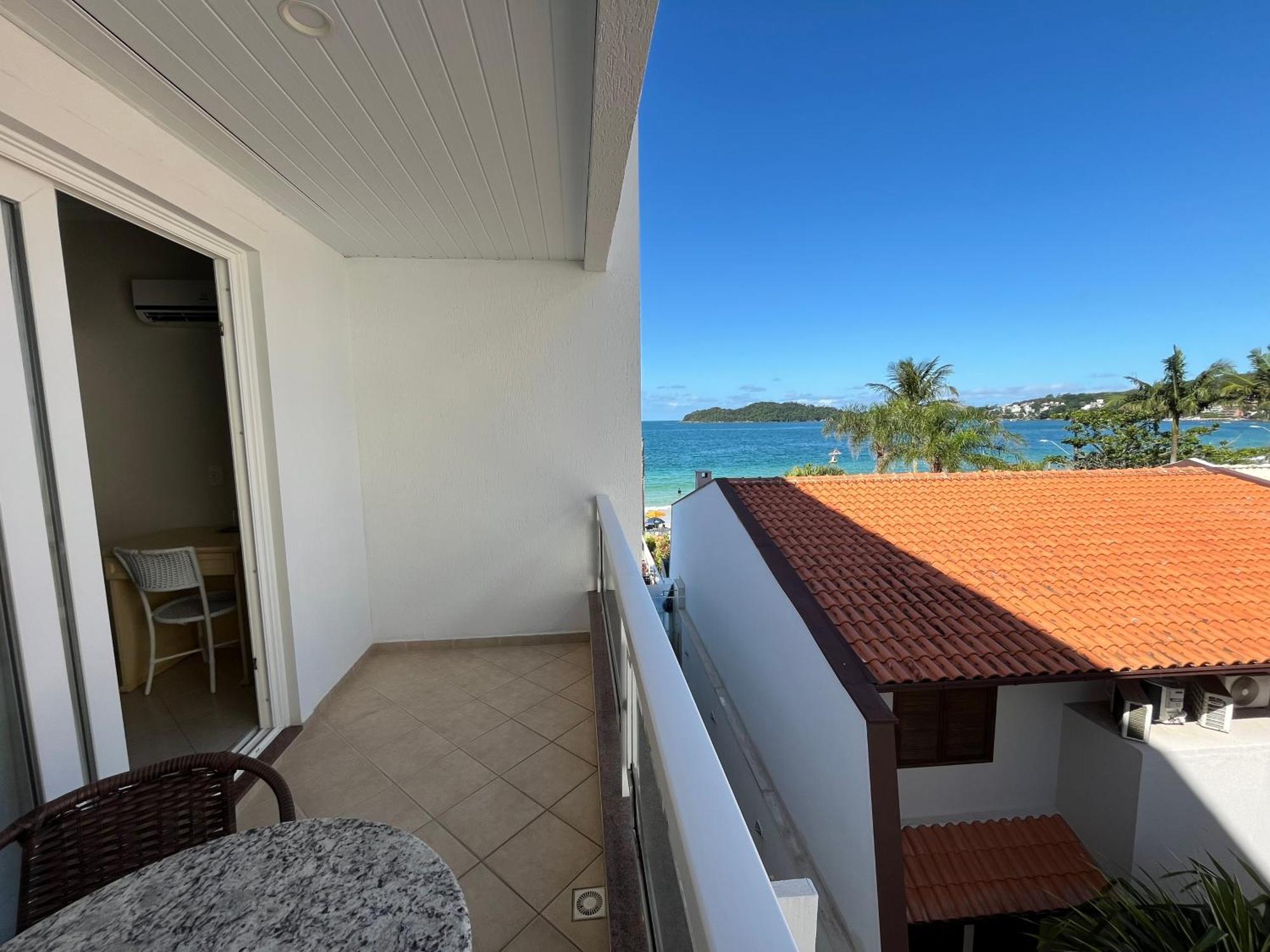 Bombinhas Blue Suites Exterior photo