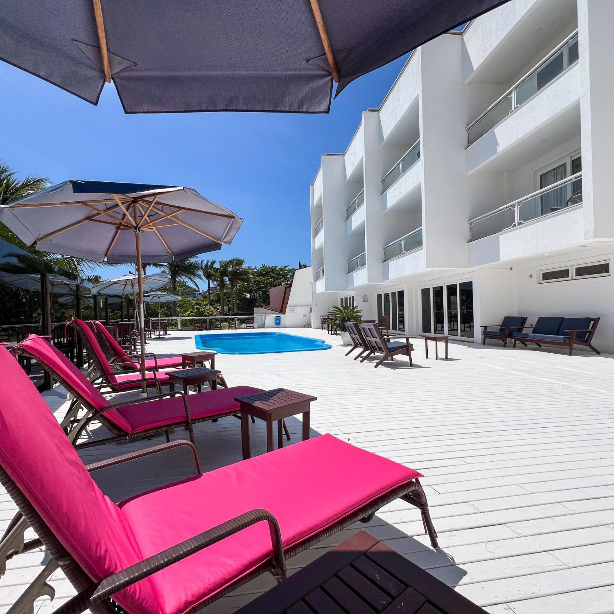 Bombinhas Blue Suites Exterior photo